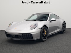 Porsche 911 - Carrera GTS