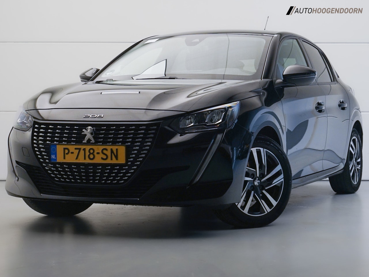 Peugeot 208 - 1.2 PureTech Allure Pack (APPLE CARPLAY,LED,DIGITAAL DISPLAY,KEYLESS,CLIMATE,CRUISE,CAMERA - AutoWereld.nl
