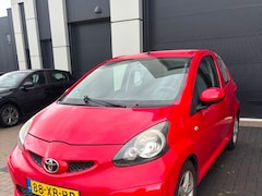 Toyota Aygo - Inruil - NAP - meeneem prijs - Apk 12-2026