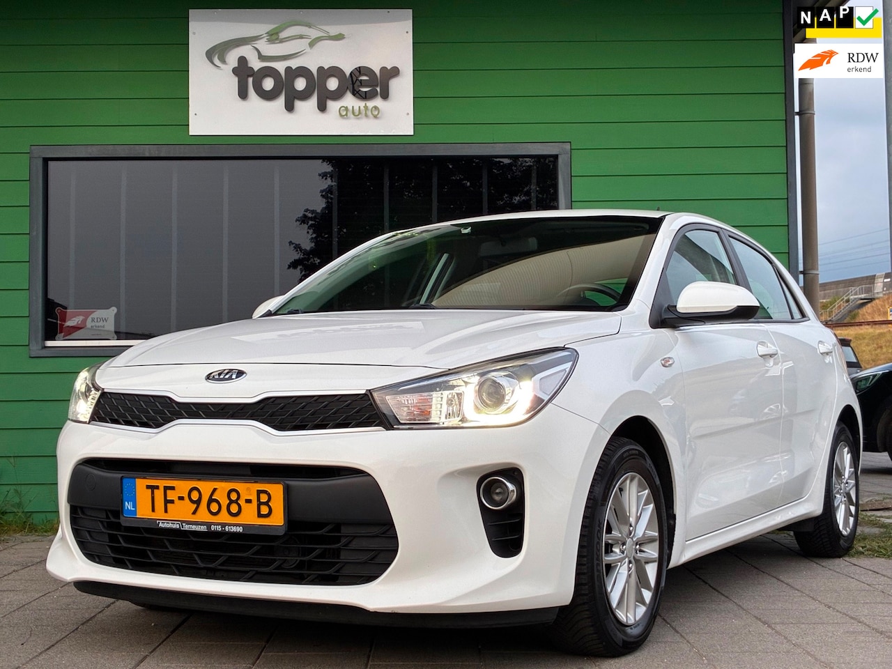 Kia Rio - 1.0 TGDI ComfortPlusLine Navigator|Camera|Navigatie|Airco|CruiseControl|PDC|Nieuwe APK|NAP - AutoWereld.nl