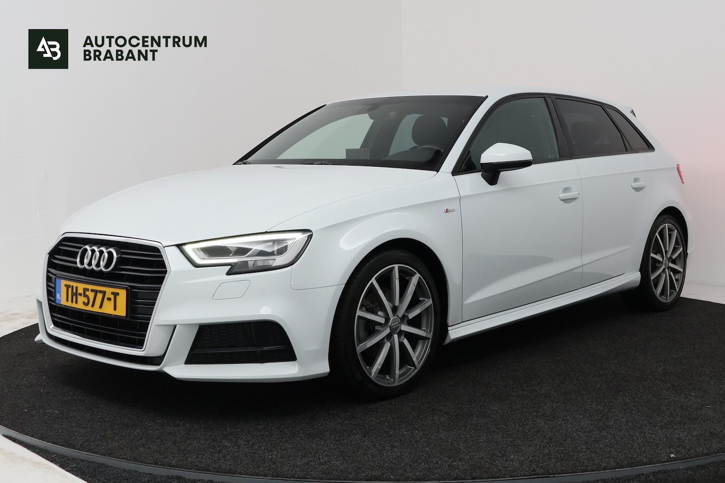 Audi A3 Sportback - 1.0 TFSI Sport S Line Edition (NAVIGATIE, CLIMA, LED, PDC, CRUISE, S-LINE) - AutoWereld.nl