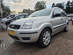 Ford Fusion - 1.6-16V Trend