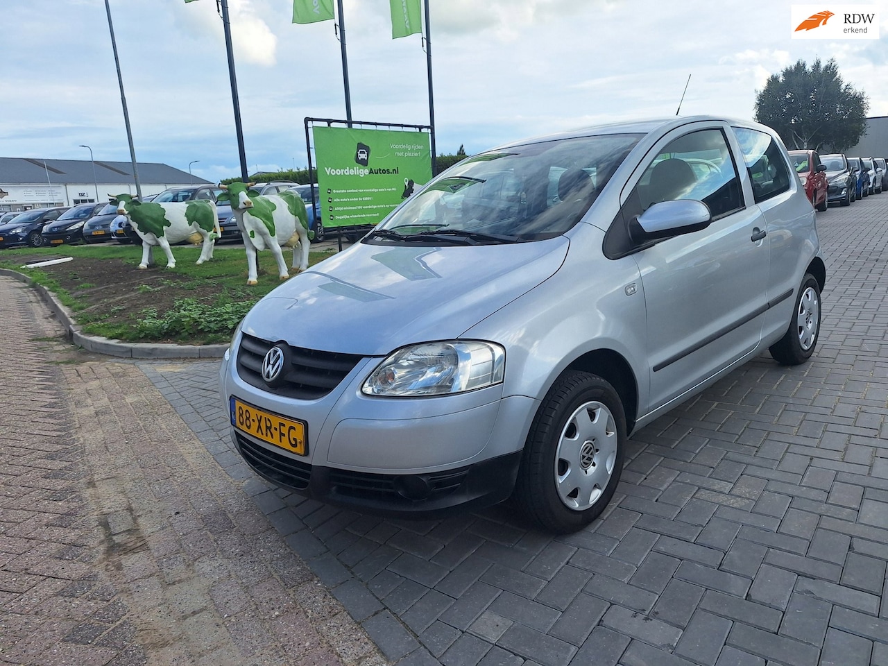Volkswagen Fox - 1.2 Trendline / Zeer nette auto / APK september 2027 - AutoWereld.nl