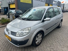 Renault Grand Scénic - 2.0-16V Expression Luxe ( HANDEL EXPORT, ENZ ZIE FOTO'S )