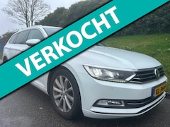 Volkswagen Passat Variant - 1.6 TDI Connected Series - Automaat - Panoramadak - Xenon - Navi