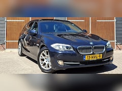 BMW 5-serie Touring - 530d High Executive | TV | 6 Cilinder | Lederen bekleding | Panoramadak