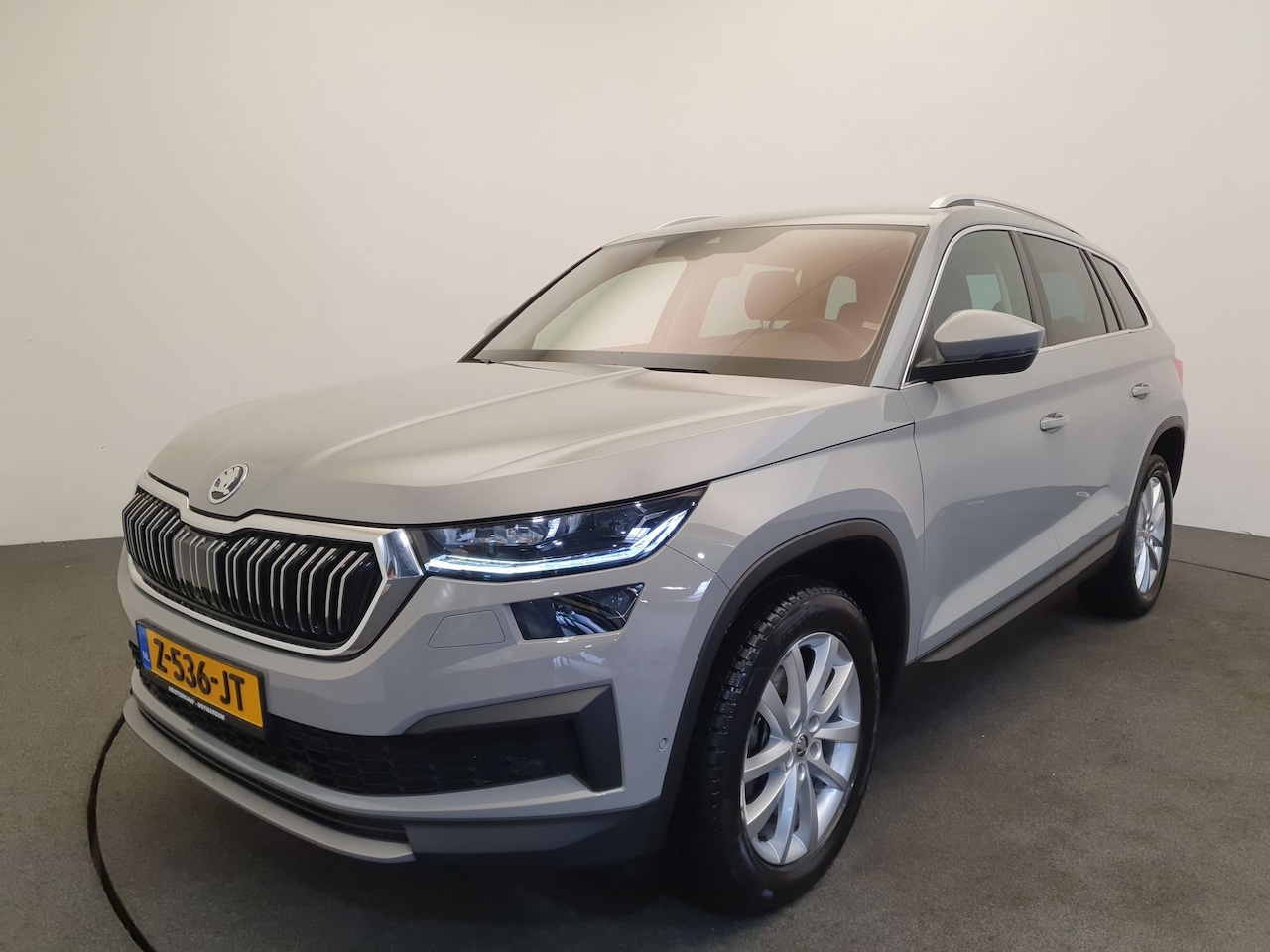 Skoda Kodiaq - 1.5 TSI 150pk DSG/AUT Business Edition 7p. Wegklapbare trekhaak, Camera, Acc - AutoWereld.nl