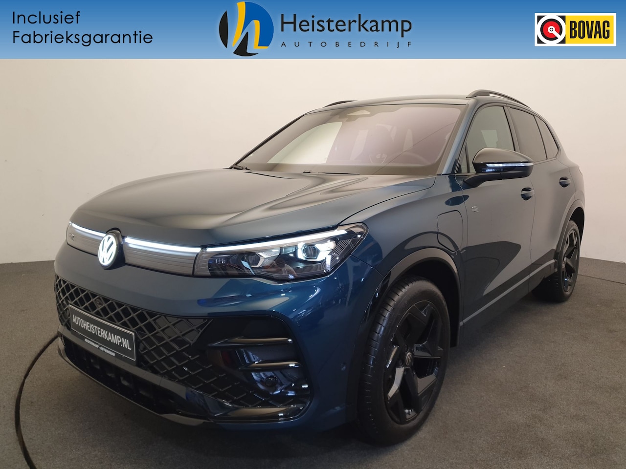 Volkswagen Tiguan - 1.5 eHybrid 204pk DSG/AUT R-Line Edition Wegklapbare trekhaak, 360 Camera, Matrix led - AutoWereld.nl
