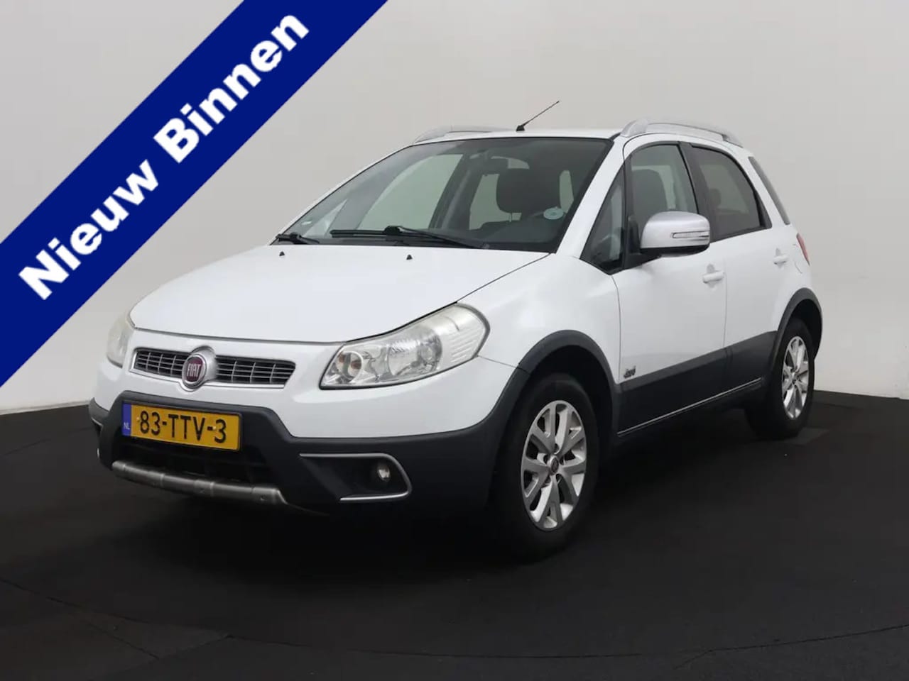 Fiat Sedici - 1.6-16V Experience 4x4 | Clima | LMV | Trekhaak |  04-2012 142.380 KM - AutoWereld.nl