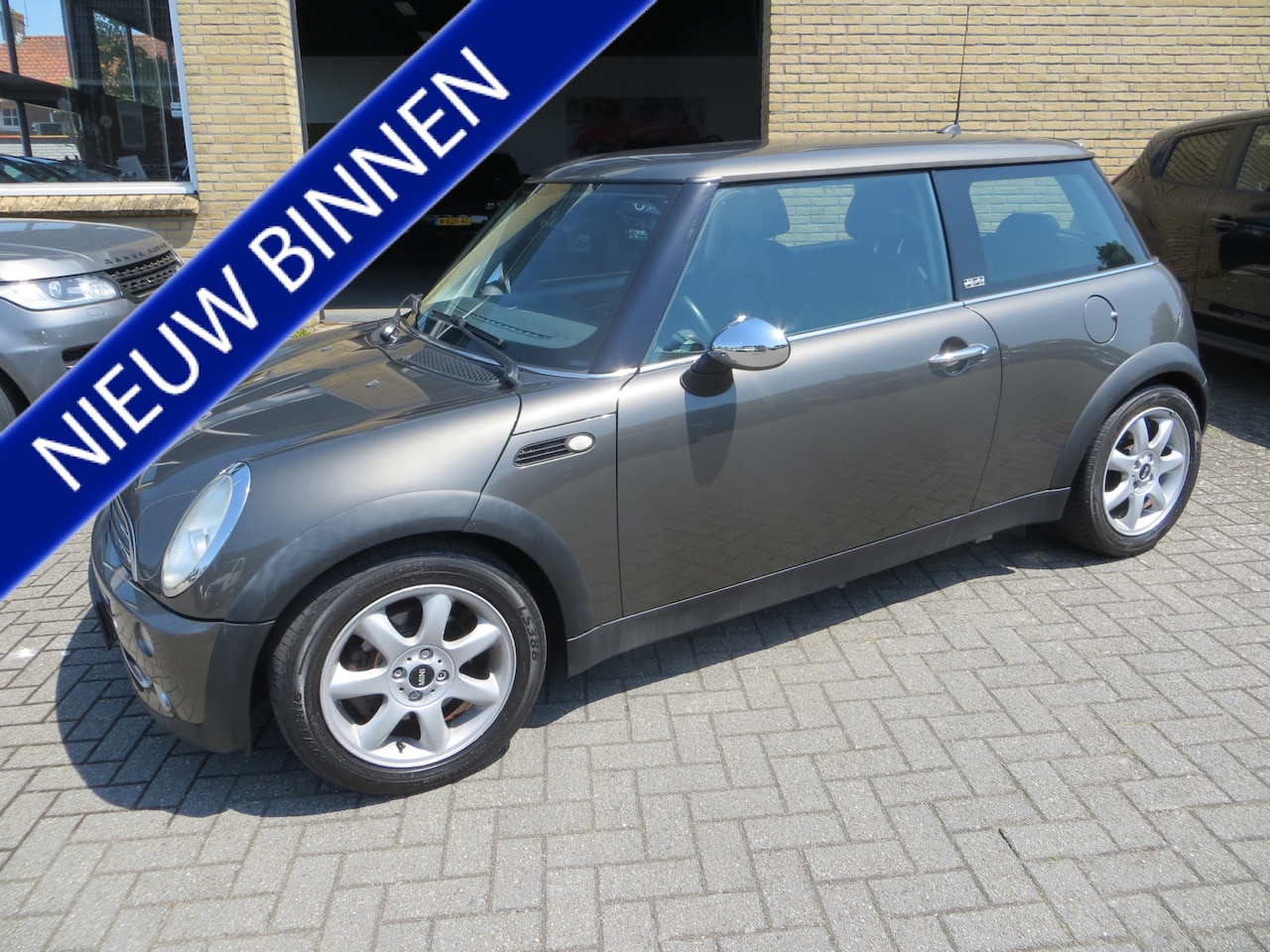 MINI 3-Deurs - 1.6 PARK LANE-AUTOMAAT-NAVI-LEER-YOUNGTIMER!! - AutoWereld.nl