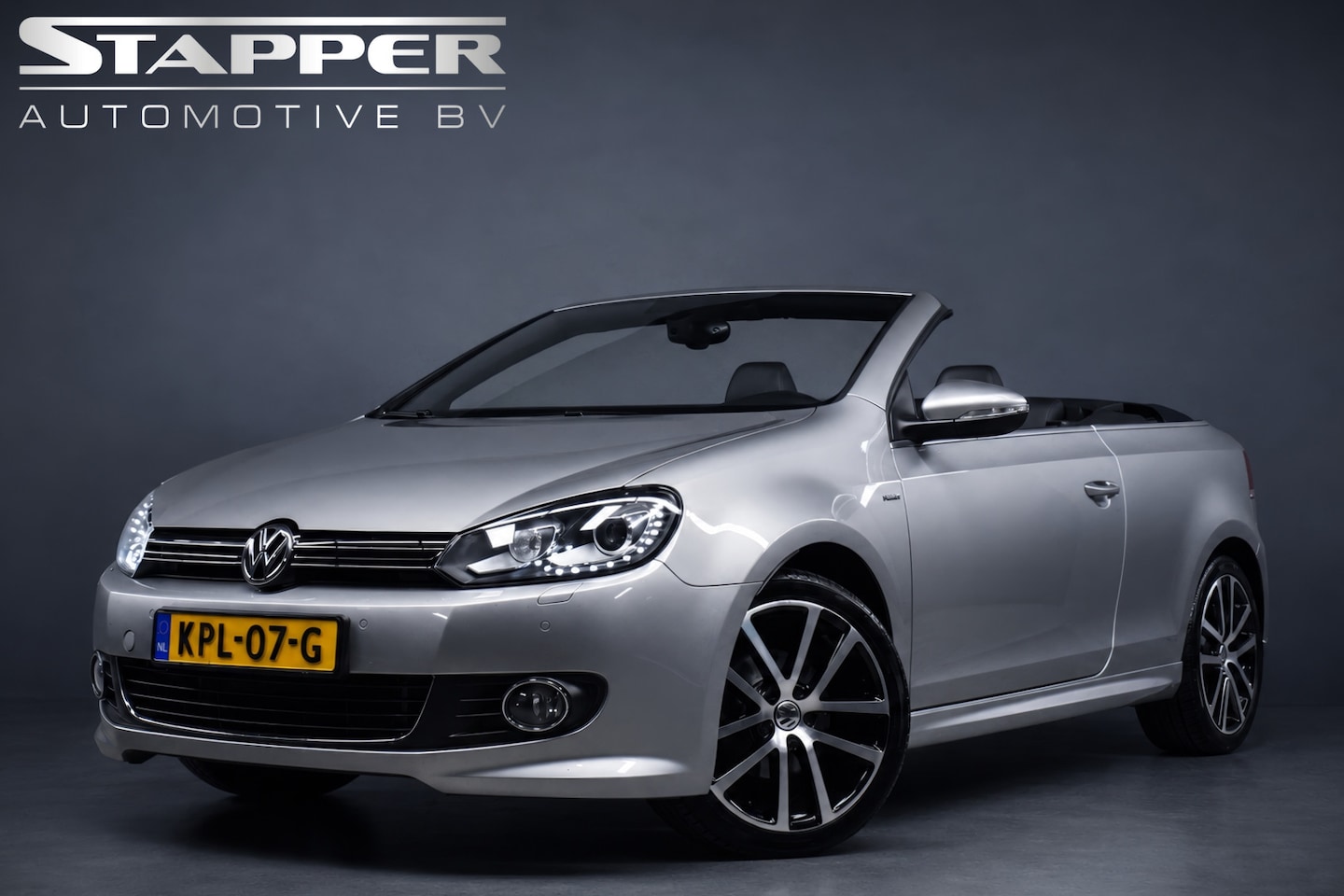 Volkswagen Golf Cabriolet - 1.4 TSI 125pk Automaat Lounge Camera/Navi/Xenon/Led/Leer/Stoelverw./Climate/Pdc/Lmv18" - AutoWereld.nl