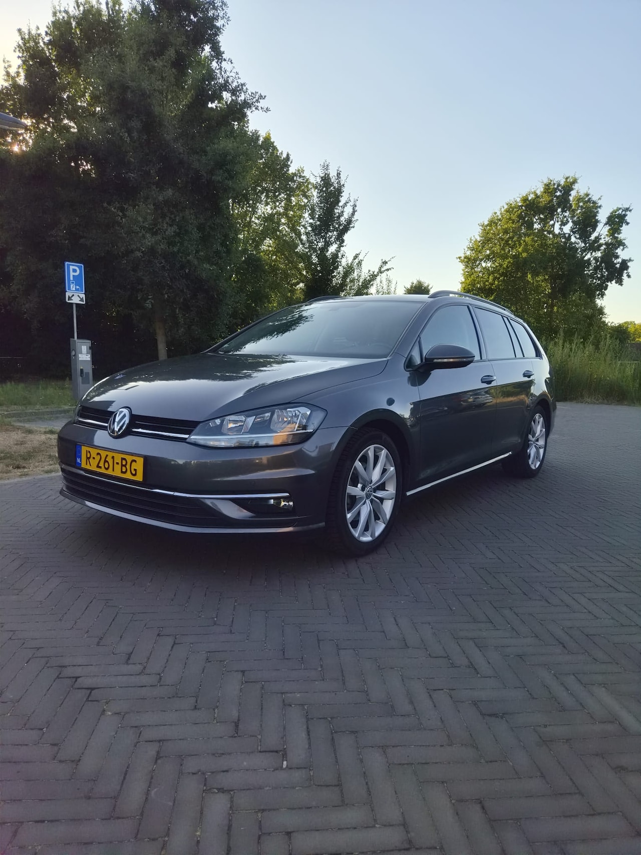 Volkswagen Golf Variant - 1.0 TSI Comfortline - AutoWereld.nl
