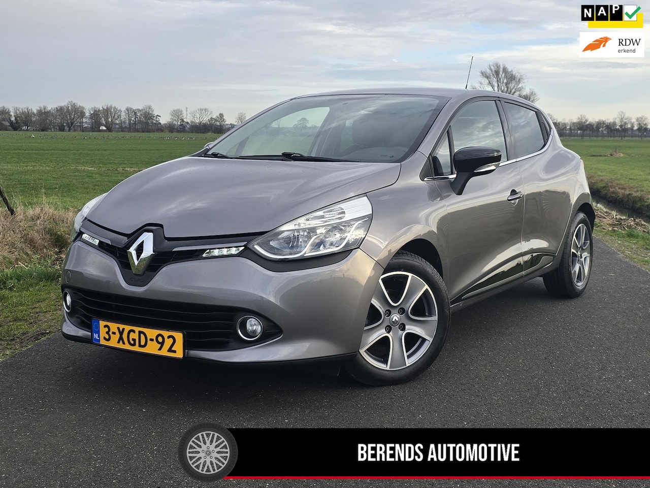 Renault Clio - 0.9 TCe Night&Day I Navigatie I Licht metalen velgen I Privacy Glas I Airco I Bluetooth - AutoWereld.nl
