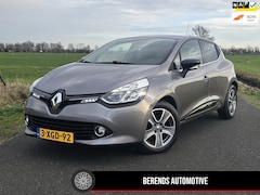 Renault Clio - 0.9 TCe Night&Day I Navigatie I Licht metalen velgen I Privacy Glas I Airco I Bluetooth