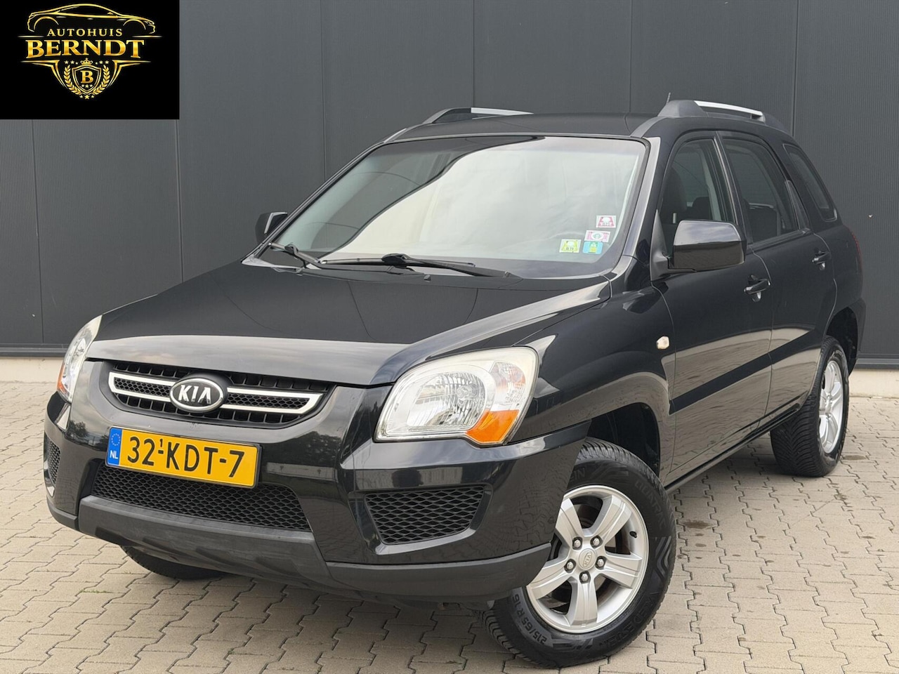Kia Sportage - 2.0 CVVT X-pect Trekhaak Cruise Airco APK - AutoWereld.nl