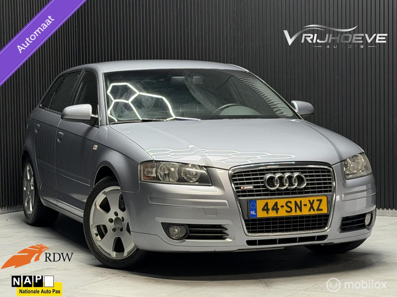 Audi A3 Sportback - 2.0 FSI Ambition|S-line|AUTOMAAT|AIRCO|STOELVERW|NAP - AutoWereld.nl