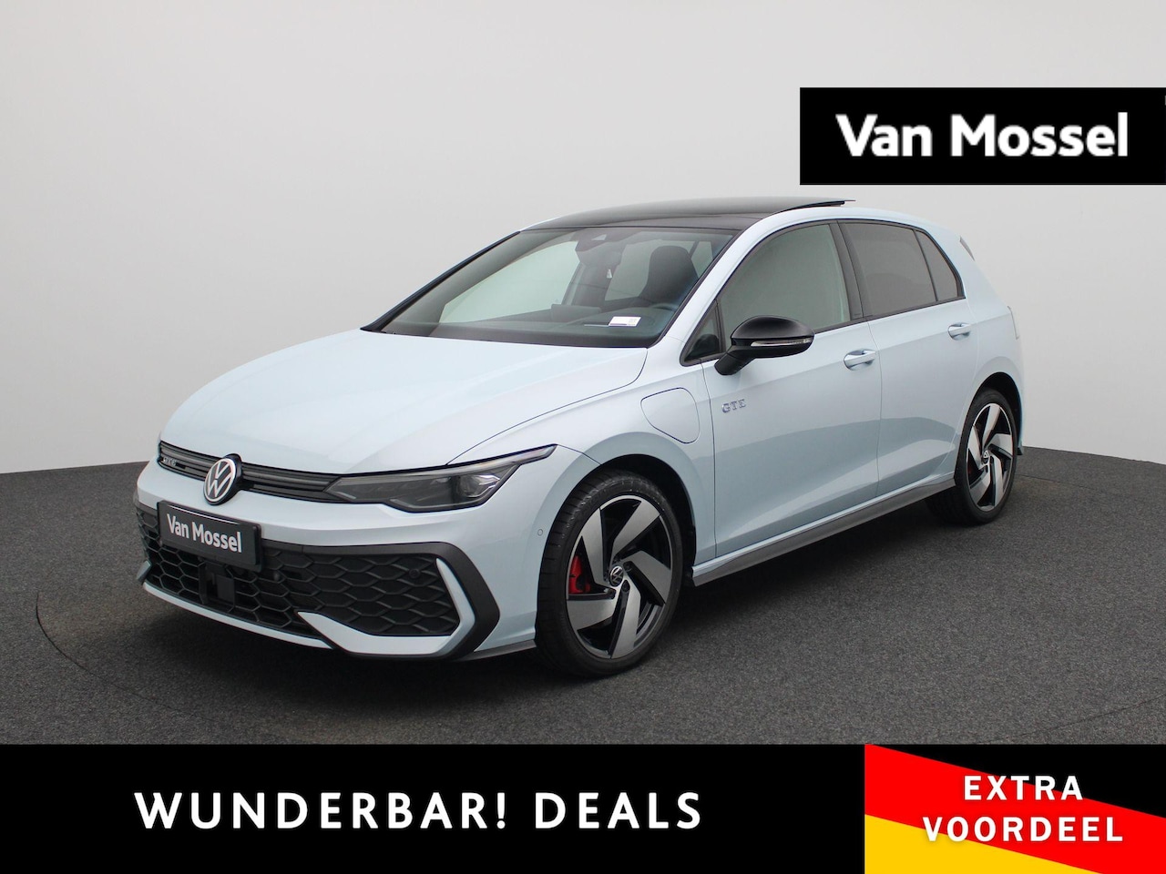 Volkswagen Golf - 1.5 eHybrid GTE 272 PK| | SOH 100% | Panoramadak | DCC | Head-Updisplay | LED Matrix | Nav - AutoWereld.nl