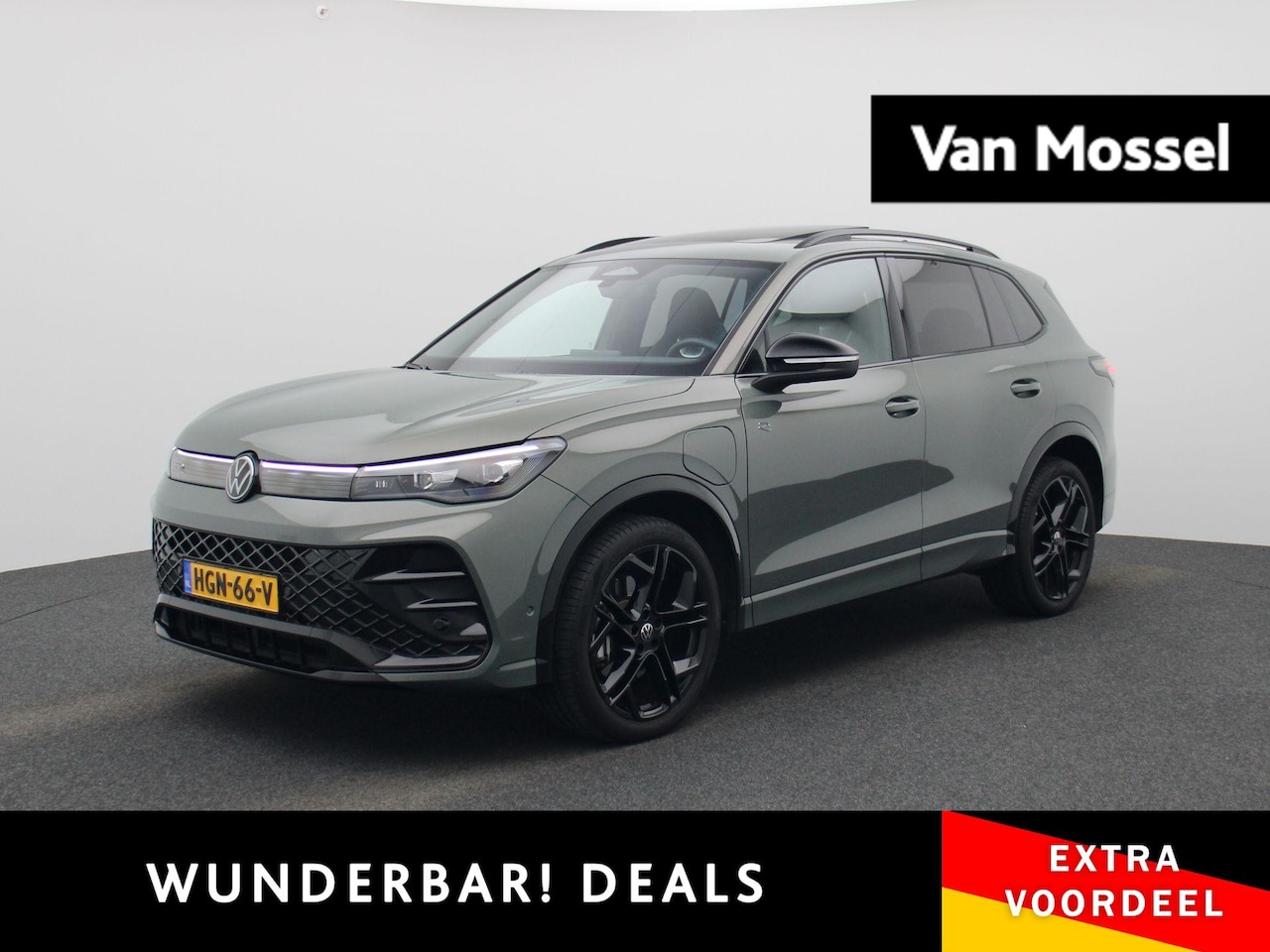 Volkswagen Tiguan - 1.5 eHybrid R-Line Edition 204 PK| Origineel Nederlands | 1e Eigenaar | Navigatie | Achter - AutoWereld.nl