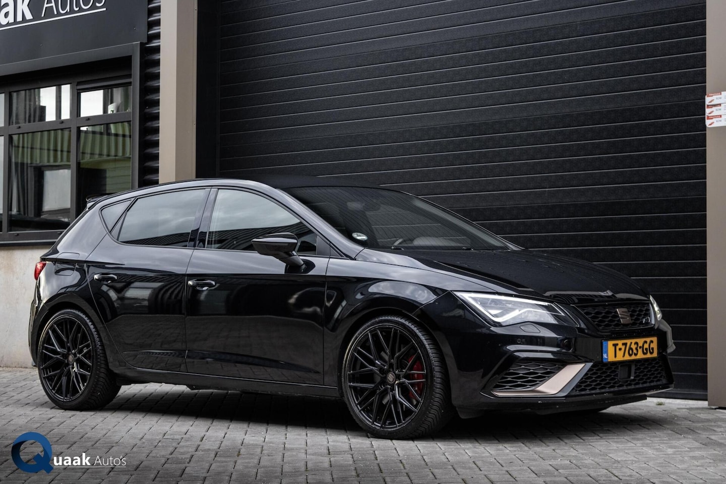 SEAT Leon - 2.0 TSI CUPRA 300 | LED | 19" | SFEER | ALCANTARA - AutoWereld.nl