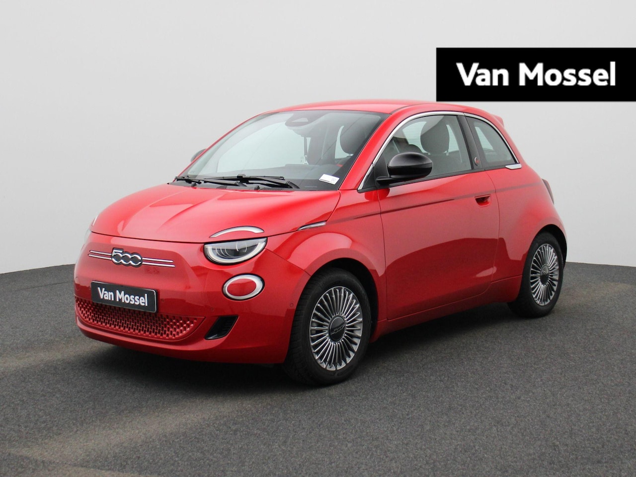 Fiat 500e - 500e 42 kWh (Red) | Apple Carplay/Android Auto | Achteruitrijcamera | Cruise Control | Lic - AutoWereld.nl