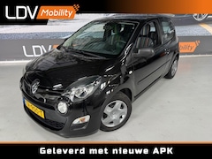 Renault Twingo - 1.2 16V PARISIENNE / 71049 km / Nieuwe APK bij aflevering / Airco / Bluetooth