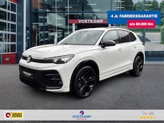 Volkswagen Tiguan - 1.5 TSI eHYBRID R-LINE BLACK-OPTIK TREKHAAK/360CAM/ELEK-KLEP/ACC/HUD/STOEL+STUURVERW