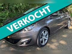 Peugeot 308 SW - 1.2 e-THP Première 2014 NAP PANO CLIMA NIEUWE DISTRIBUTIERIEM