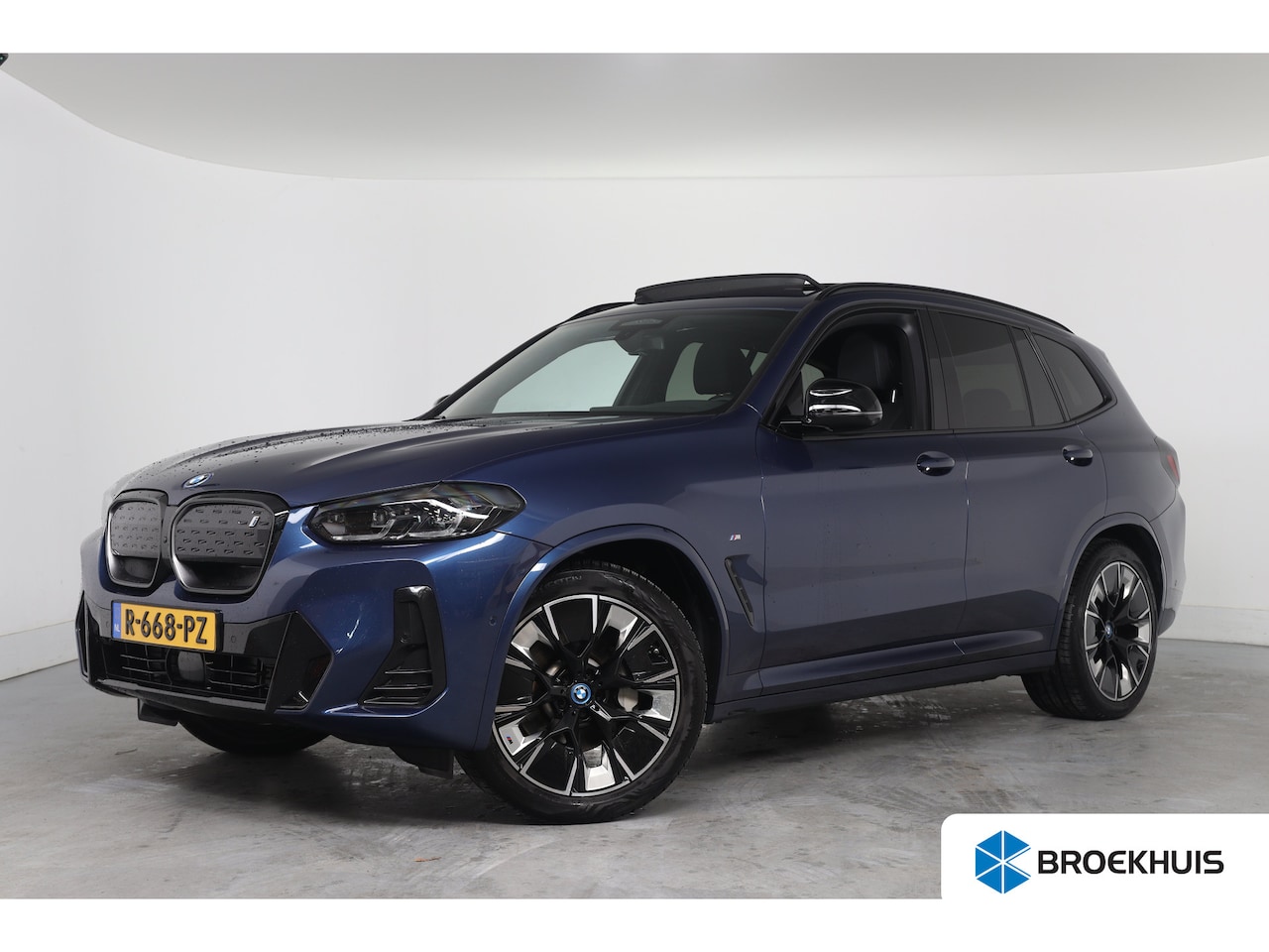 BMW iX3 - High Executive 80 kWh | M-Sport | Open Dak | Harman/Kardon | Leder | Memory Zetels | 360 C - AutoWereld.nl
