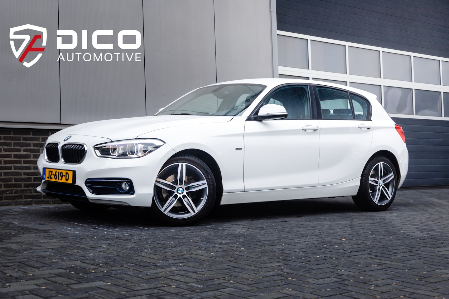 BMW 1-serie - 118i 136 pk Centennial Executive Sport-Line Sport-Line/ Org. NL/ 1e-Eig/ Adapt-LED/ Navi/ - AutoWereld.nl