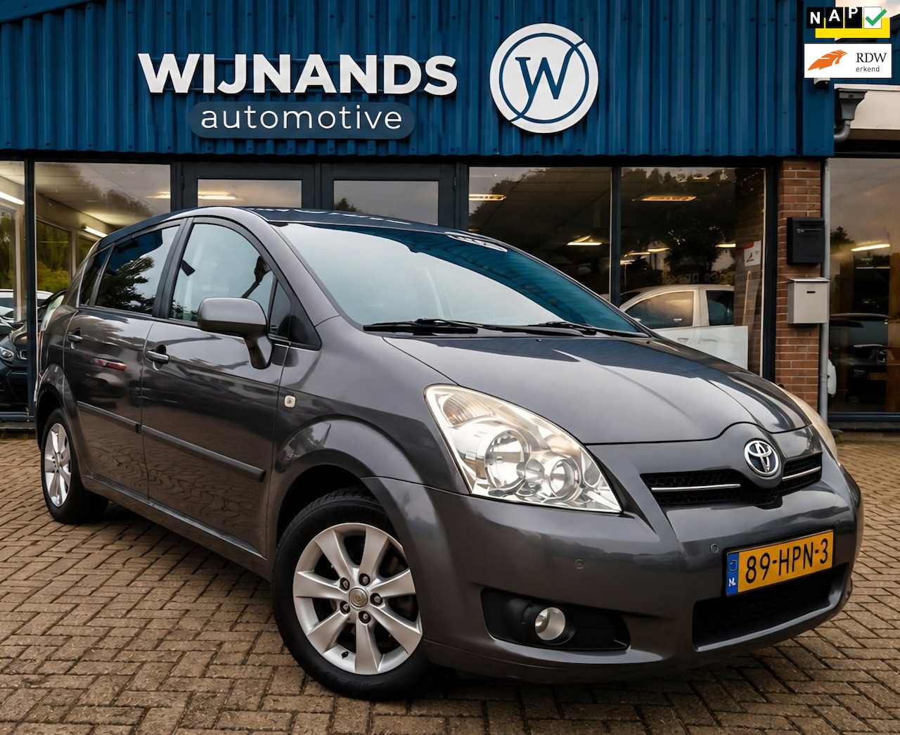 Toyota Verso - 1.8 VVT-i Luna Dealer Onderhouden Trekhaak PDC - AutoWereld.nl