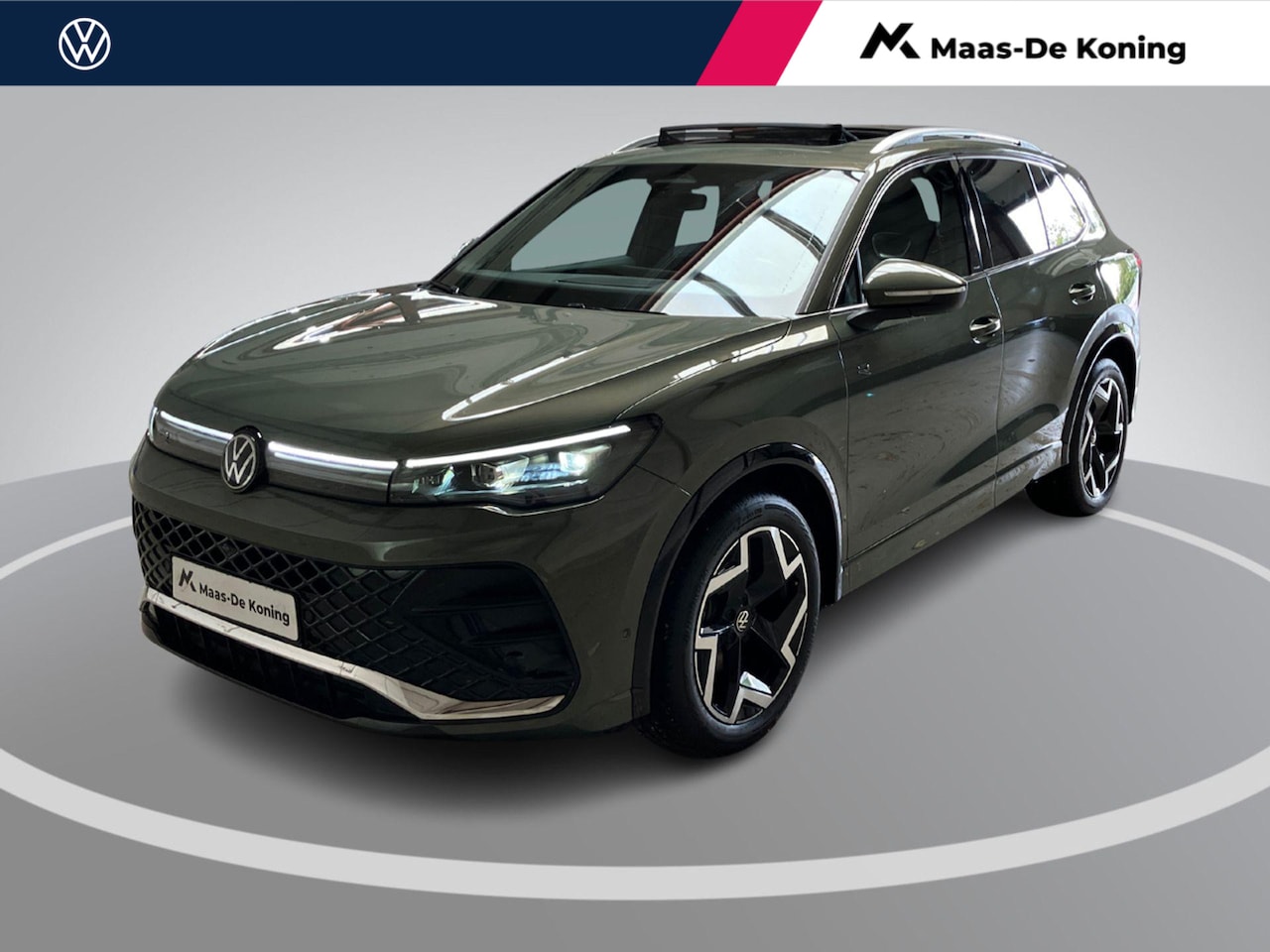 Volkswagen Tiguan - 1.5eTSI/150PK R-Line · Panoramadak · Trekhaak · 360°Camera + Parkeersensoren · Garantie t/ - AutoWereld.nl