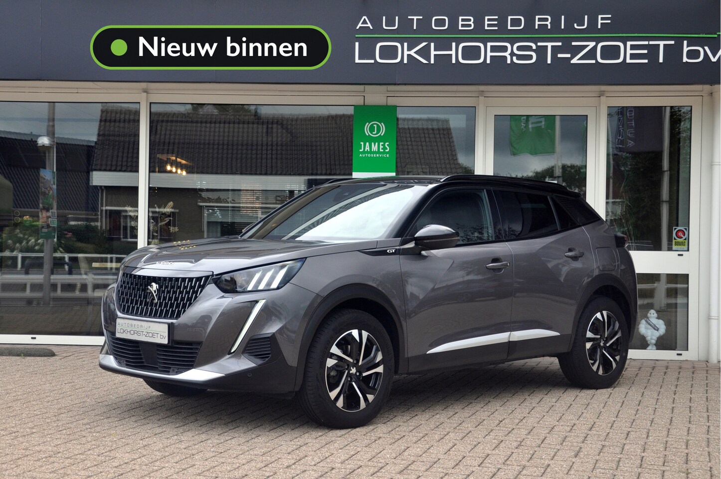 Peugeot 2008 - 1.2 PureTech 130 PK GT EAT8 | 20.000 km! | Trekhaak | Navi - AutoWereld.nl