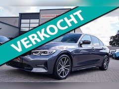 BMW 3-serie - 320i High Executive Edition | LED | Luxe Leder | Stoelverwarming | PDC | Cruise control |