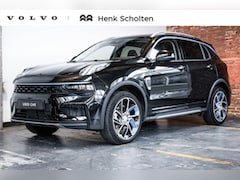Lynk & Co 01 - | Panoramadak | Trekhaak | Verwarmbare voorstoelen | 360° Parkeer camera | Adaptieve cruis