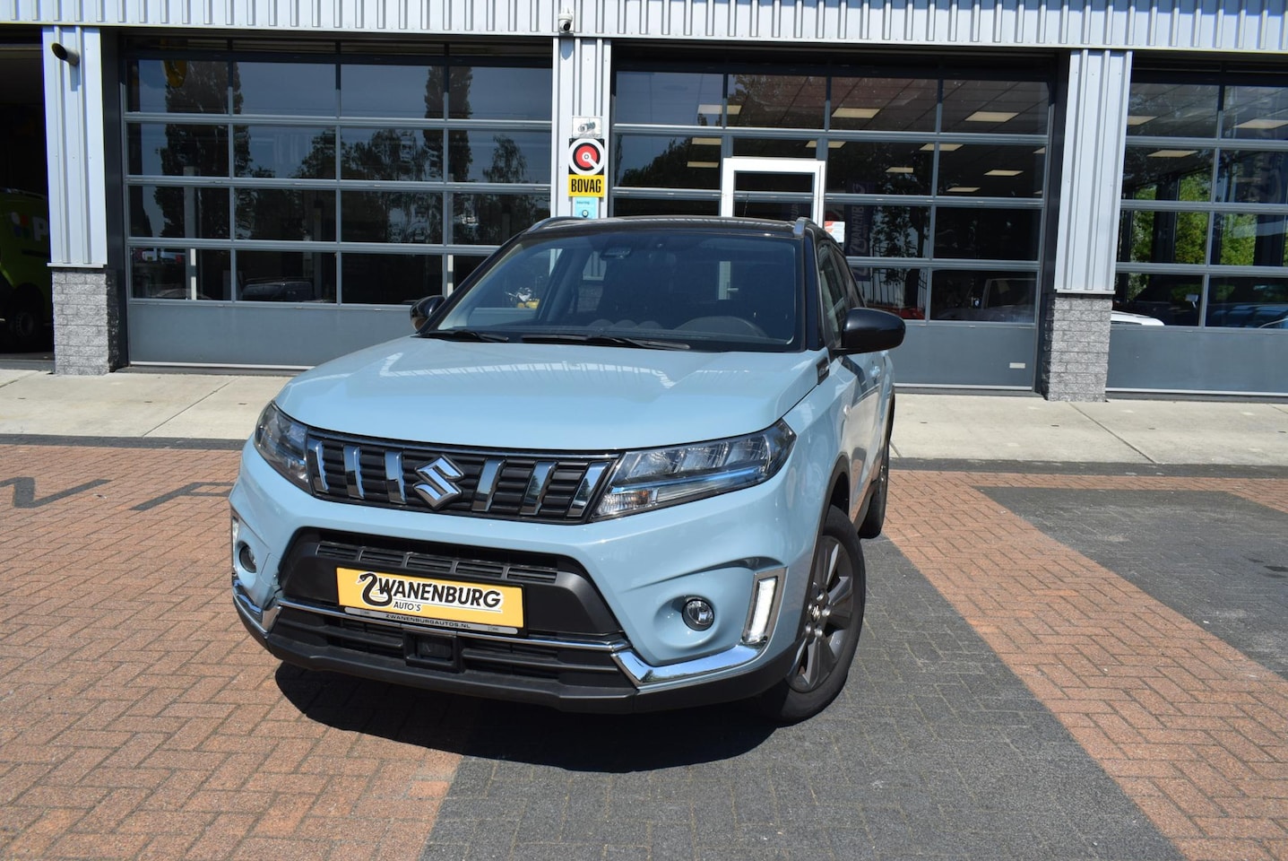 Suzuki Vitara - 1.4 Boosterjet Select Rhino Edition Smart Hybrid Apple Carplay/ Navi Airco Km 27.500!! - AutoWereld.nl