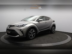 Toyota C-HR - 1.8 Hybrid Dynamic Camera / Adap. cruise / 18'' LM velgen / Stoel+ stuurverw. / LED / Priv