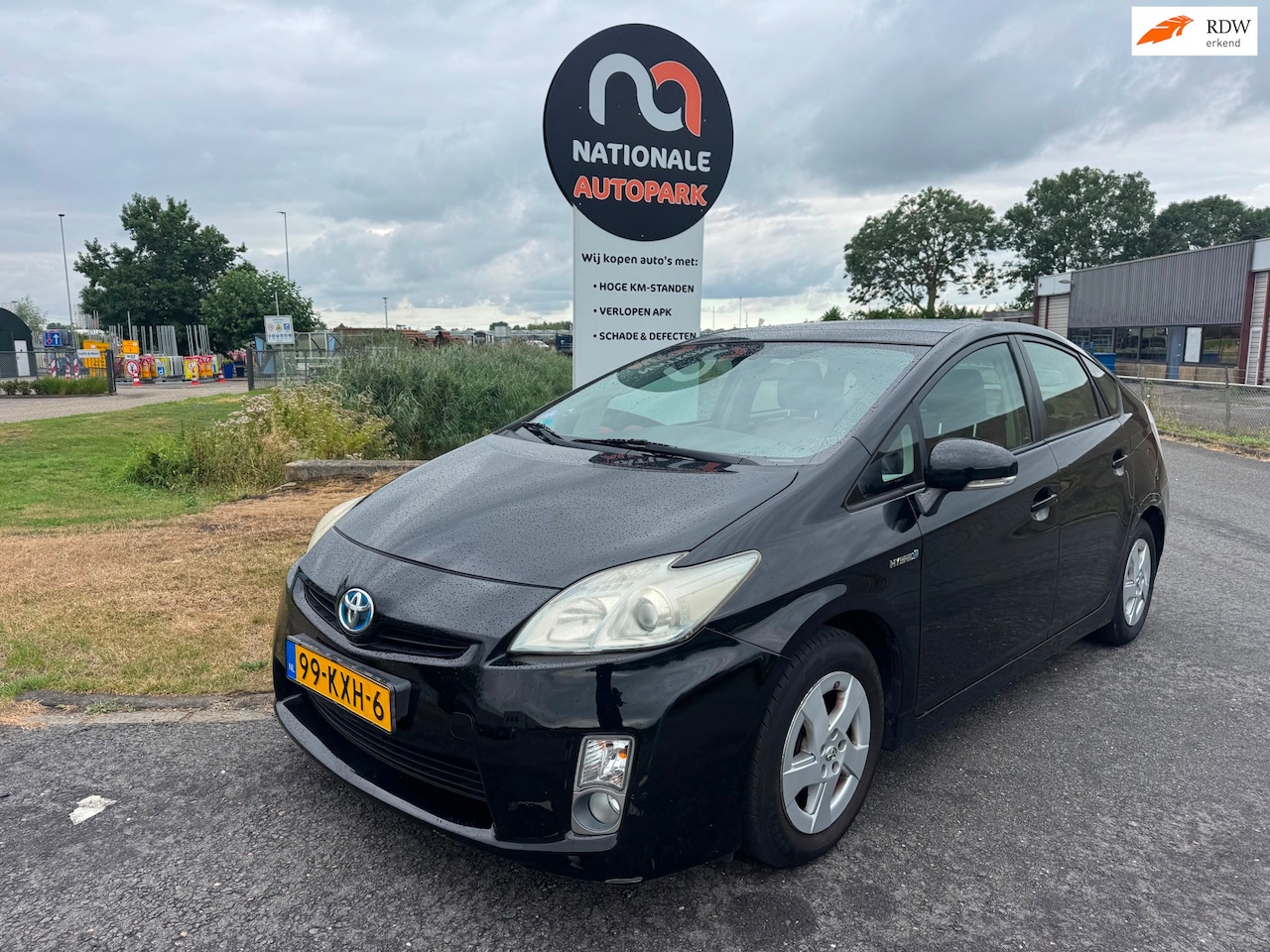 Toyota Prius - 2010 * 1.8 Aspiration * Hybride * KOPPAKING LEK !! !! !! - AutoWereld.nl