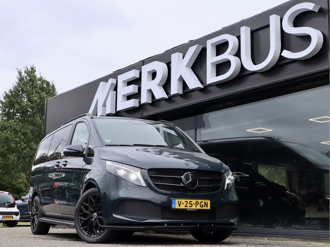 Mercedes-Benz V-klasse - 250 LANG LUXE DUBBELE CABINE 4-MATIC - AutoWereld.nl
