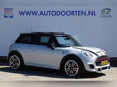 MINI John Cooper Works - 2.0 Works|Pano|Navi|Camera|Harman Kardon