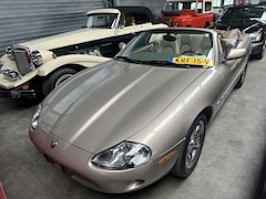 Jaguar XK8 - 4.0 V8 Convertible