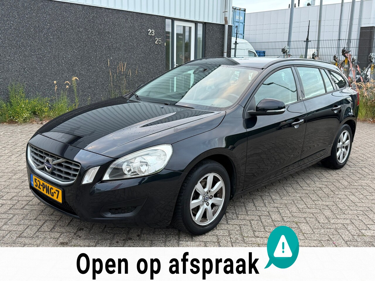 Volvo V60 - 1.6 T3 Kinetic 2011 - AutoWereld.nl