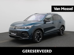 Volkswagen Tiguan - 1.5 eHybrid R-Line Edition 272 PK| Panoramadak | Trekhaak | Leder Interieur | Stoelventila