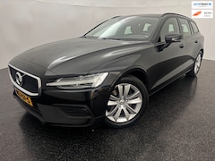 Volvo V60 - 2.0 B3 Essential Trekhaak/Camera