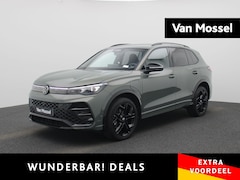 Volkswagen Tiguan - 1.5 eHybrid R-Line Edition 272 PK| Soh 100% | Trekhaak | 360 Camera | Navigatie Groot | He