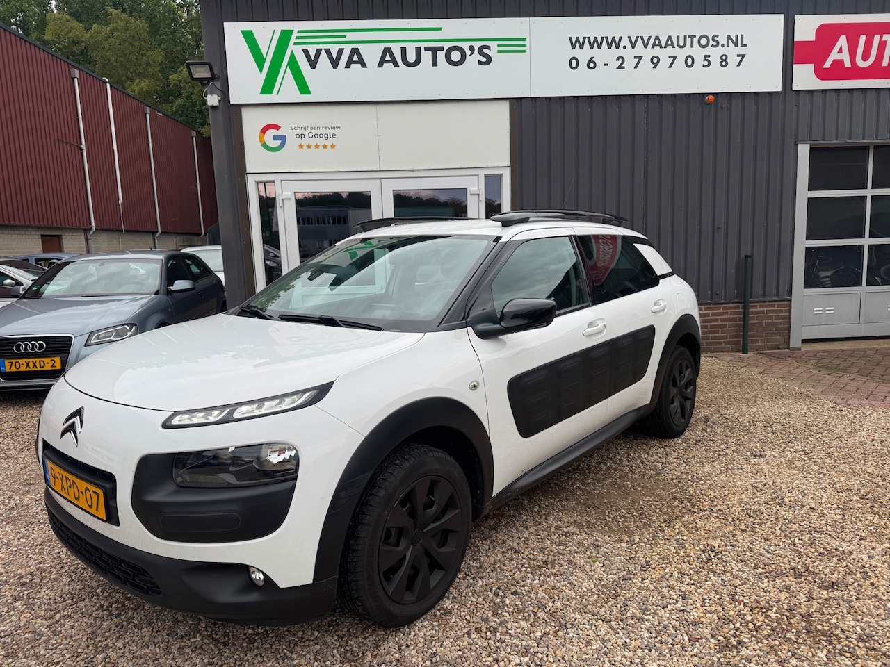 Citroën C4 Cactus - 1.2 Automaat, clima, cruise contr, bluetooth, navi, APK 08-2027 - AutoWereld.nl