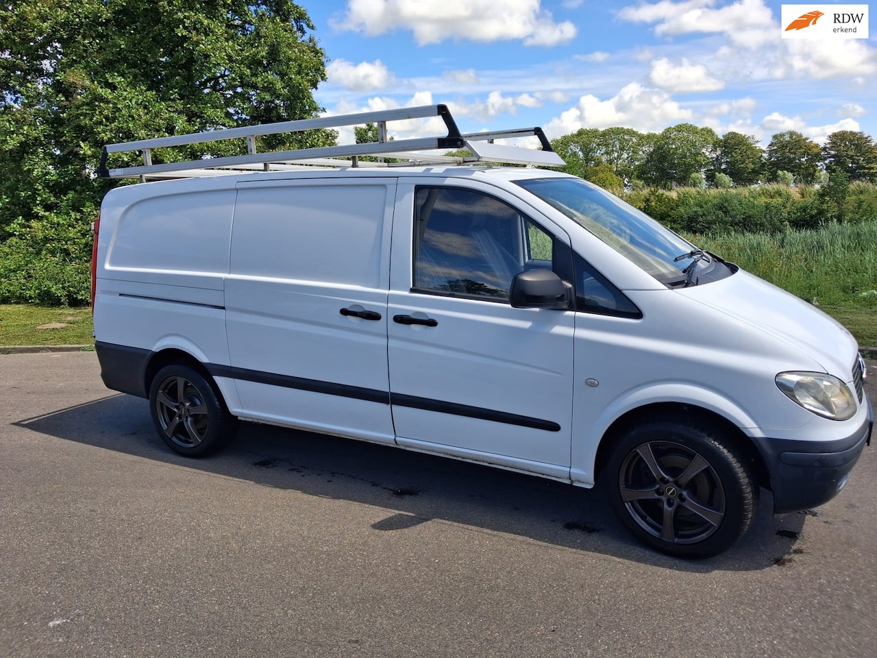Mercedes-Benz Vito - 111 CDI 320 Lang DC standaard 111 CDI 320 Lang DC standaard - AutoWereld.nl