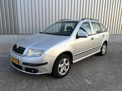 Skoda Fabia Combi - 1.4-16V Ambiente