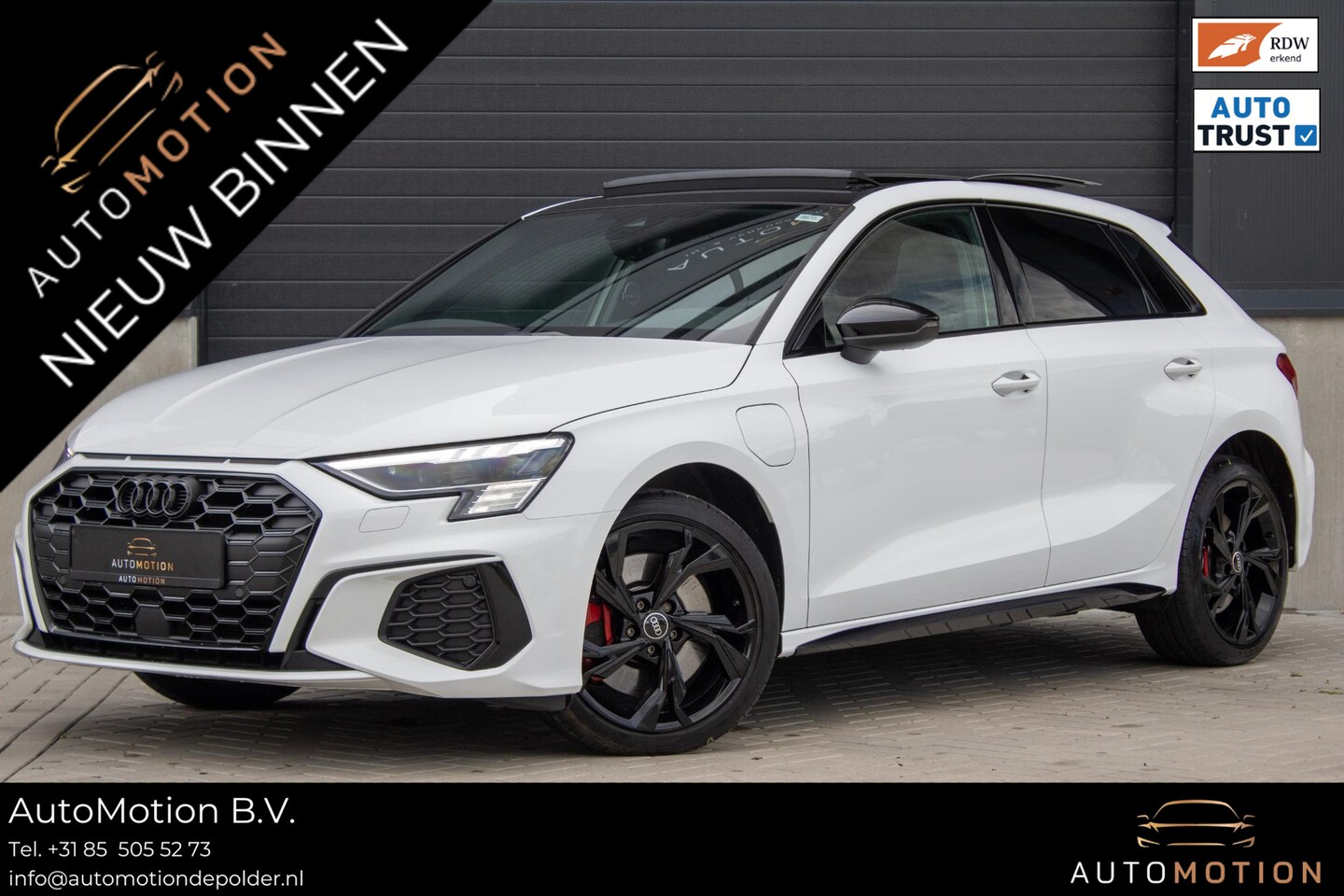 Audi A3 Sportback - 45 TFSIe S line Competition PANO MAXTON MATRIX CAMERA KEYLESS - AutoWereld.nl
