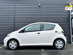 Toyota Aygo - 1.0-12V Access - 5 drs - Str. Bekr. - APK 10-2027