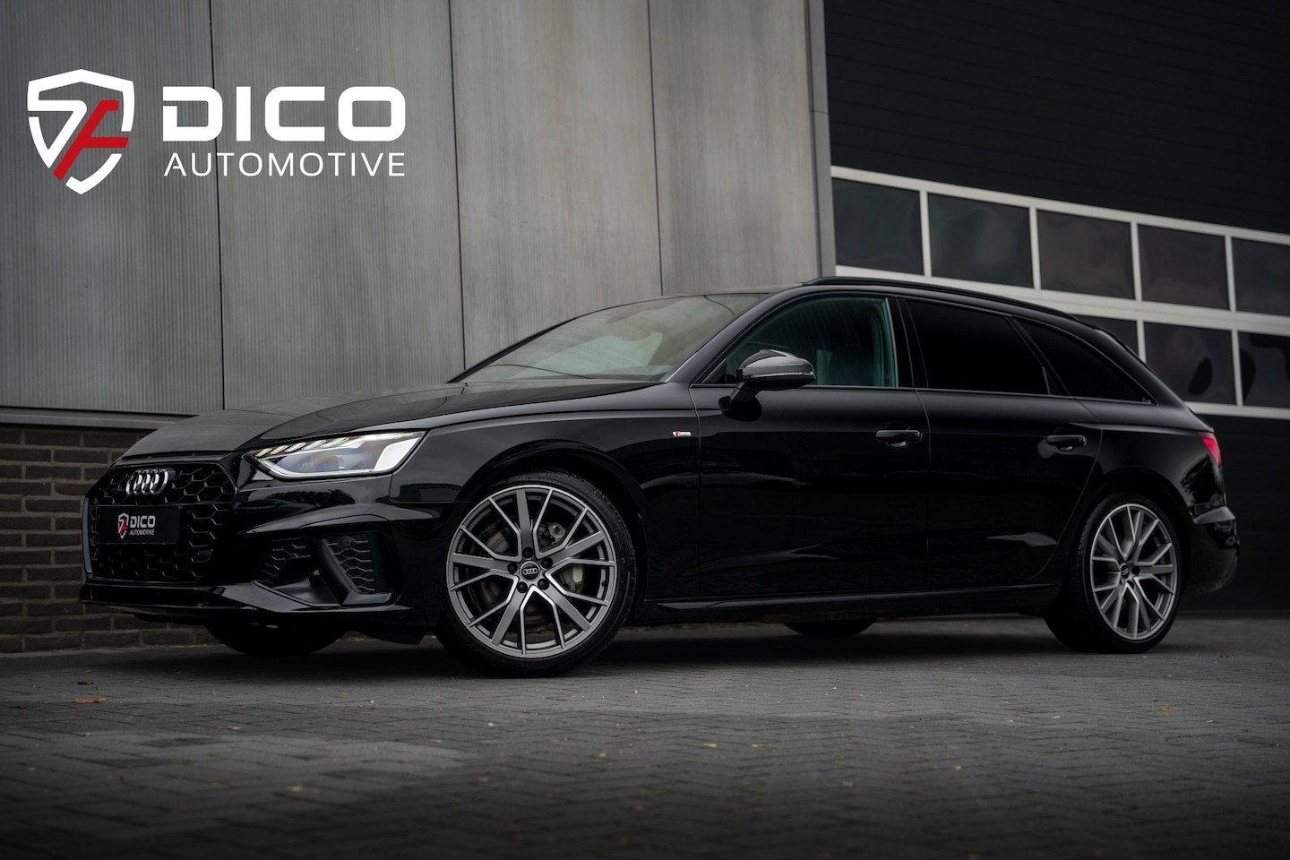 Audi A4 Avant - 40 TFSI 204 pk Quattro S-Edition Competition /BTW-Auto/ Pano-Dak/ B&O-Sound/ Keyless/ Came - AutoWereld.nl